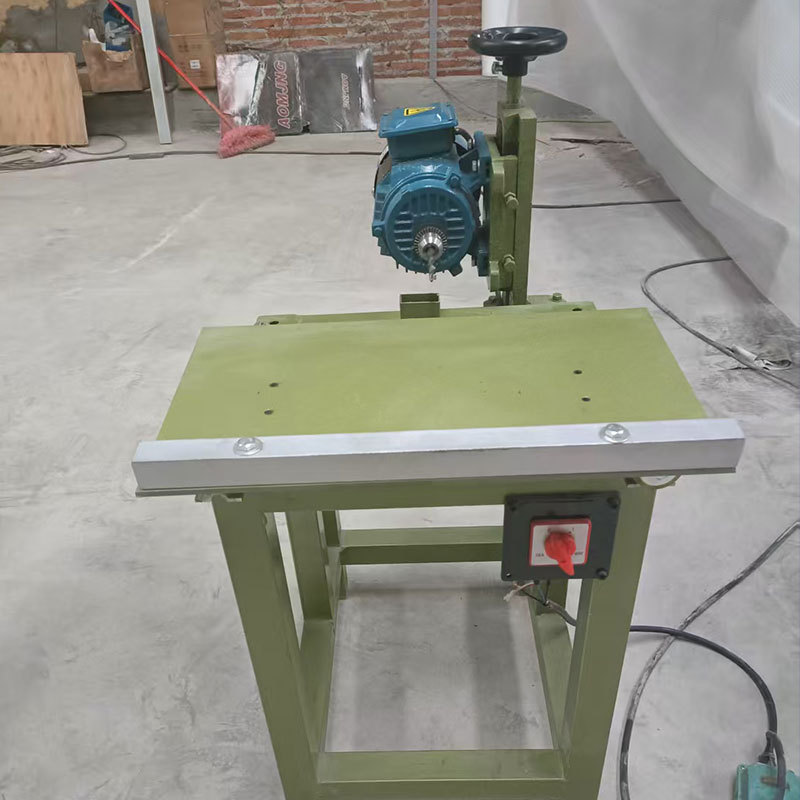 단일 헤드 드릴링 머신