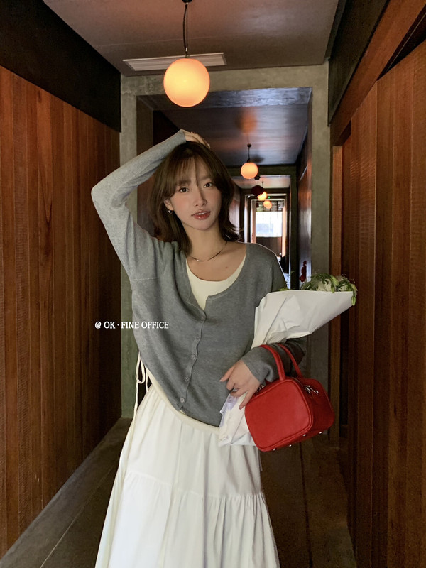假两件针织衫女韩版设计感百搭通勤简约拼色长袖T恤上衣早秋新款|undefined