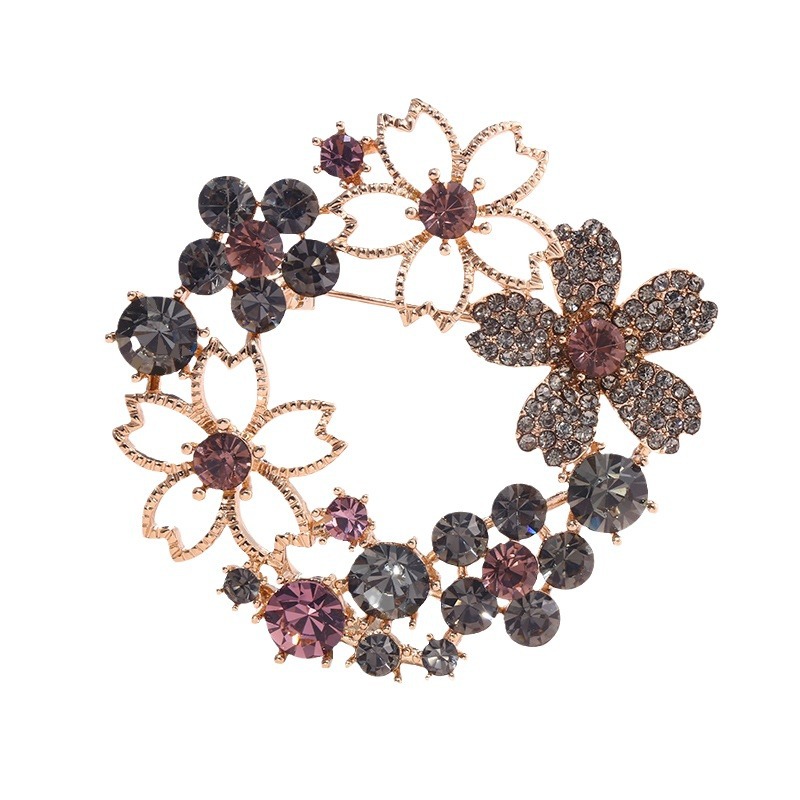Europäisch-amerikanische Vintage-Blumenbrosche für Damen, elegant und einzigartig, diamantbesetzte Corsage, exklusives Nischenprodukt_voghion.com