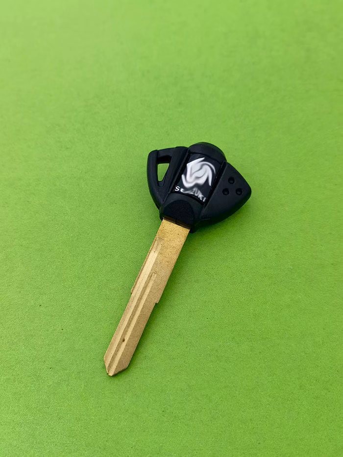 Suitable for Gsx125 Key Blank, Can Be Equipped with Chip, Suzuki En125Gs125 Key Blank