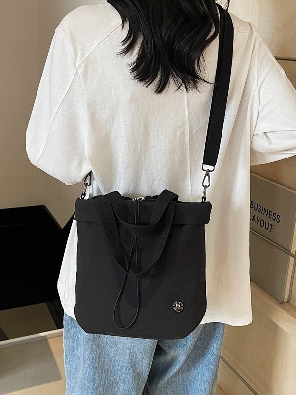 軽量フィットネスヨガバッグスポーツバッグ女の子小さなトートバッグ無地シンプルなショルダークロスボディバッグ 2025 新しいスタイル|undefined