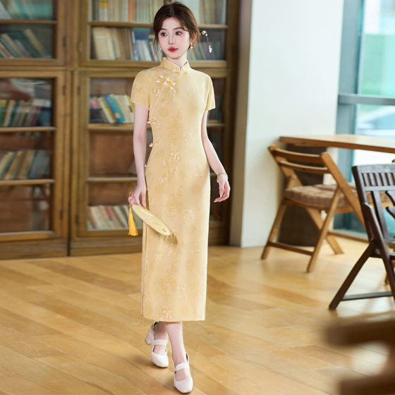 light yellow Send Kao Xian White Small Cheongsam New Chinese Girl 2025 Summer New Jacquard Improved dress