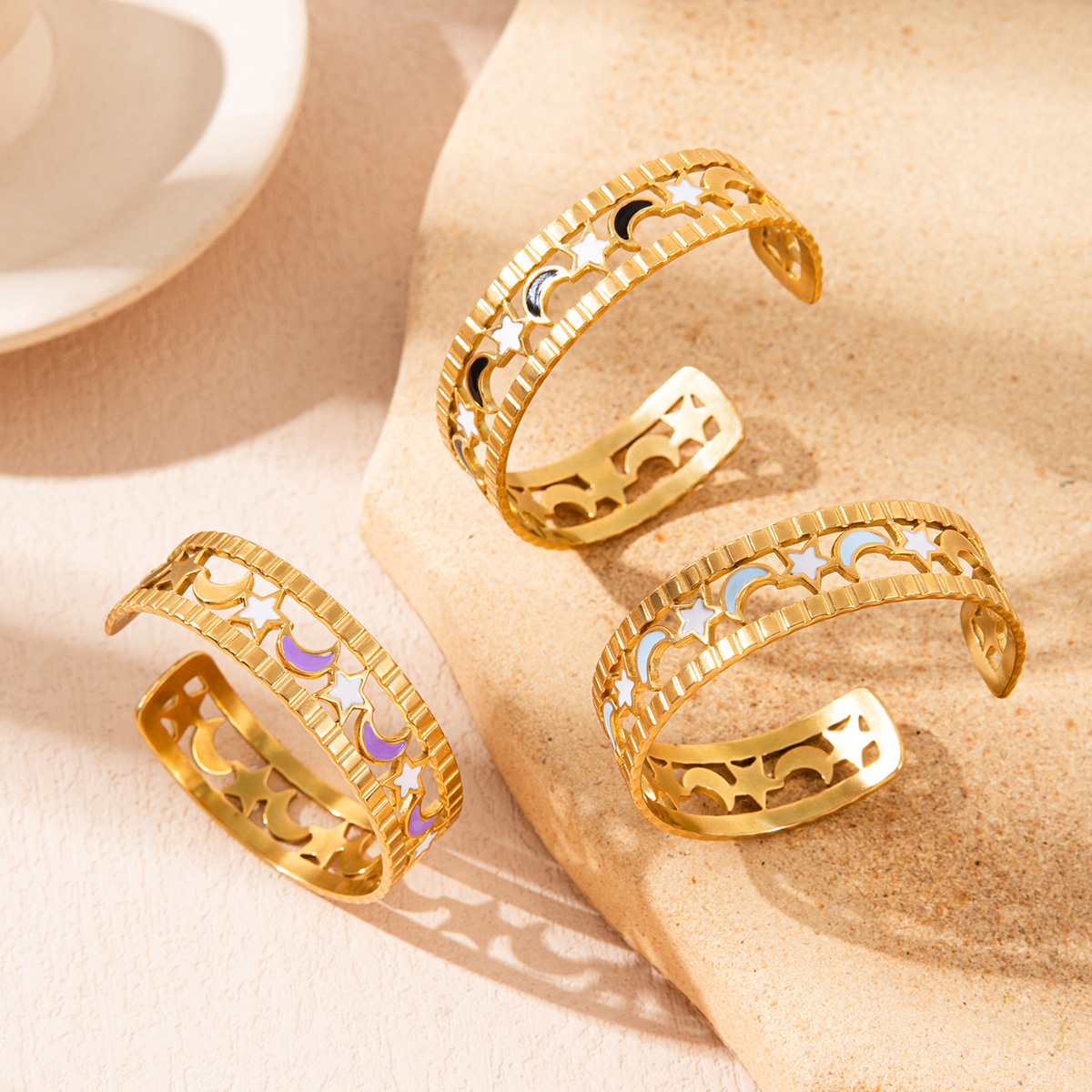 0.01µm Gold Plating Thickness UV Plating Gold Plating Process Retro Classic Style Star Moon 304 Stainless Steel 18K Gold Plated Cuff Bracelets In Bulk