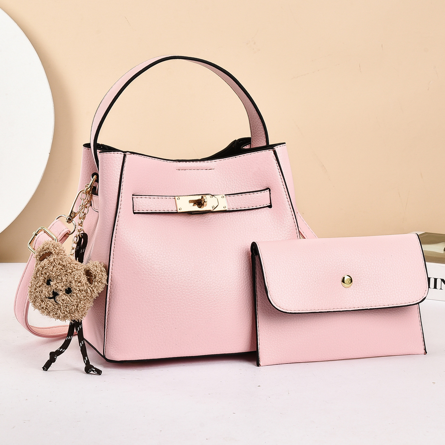 2026 nuevo temperamento de alta calidad bolso de mano de bloqueo de mujer simple gran capacidad bolso de madre universal bolso de hombro image 4