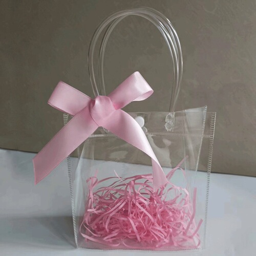 PVC Hand-held Bags with Buttons as Gift Ribbons, Transparent Gift Packaging Bags for Wholesale