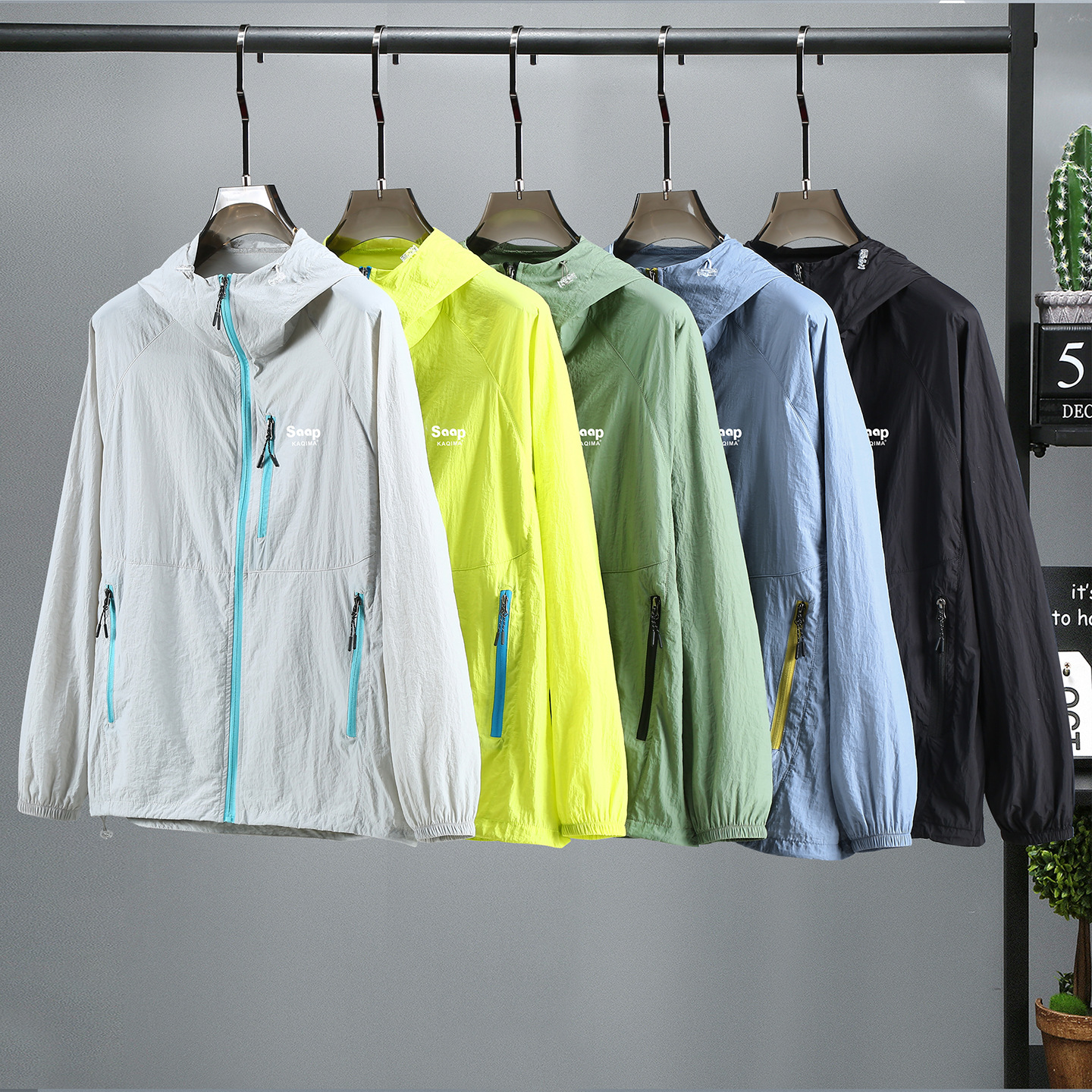 2026 New Summer Color-Block Sunscreen Jacket with UPF50+ Sun Protection, Cool and Quick-Drying, Plus Size, Hooded