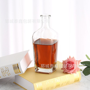 Wholesale Supply of High-End Glass Wine Bottles, Foreign Wine Bottles, Crystal White Wine Bottles, Transparent Sealed Dispensing Bottles