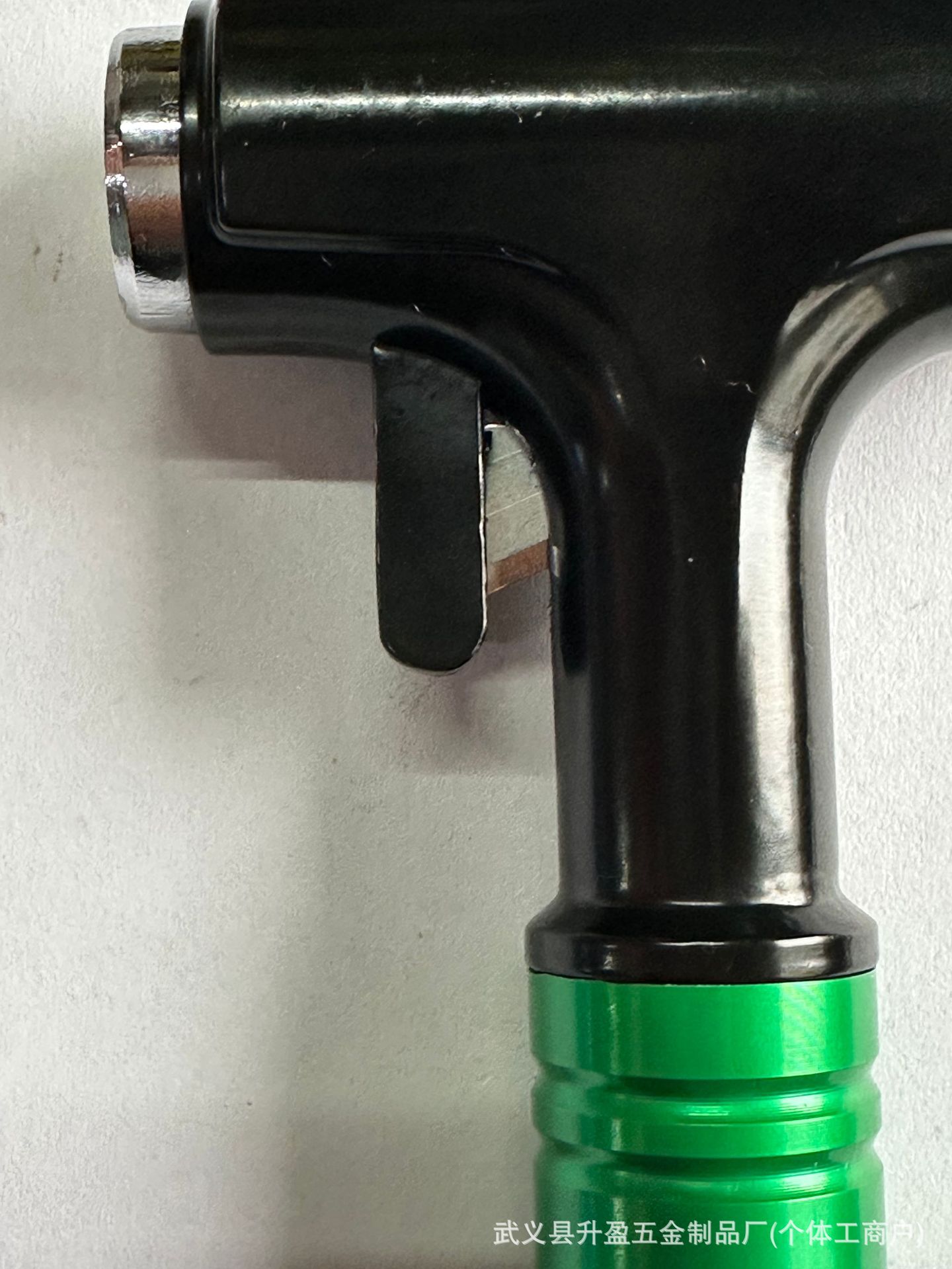 Universal Car Emergency Hammer, Vehicle-Mounted Window Breaker, One-Second Window-Breaking Tool with Cutter