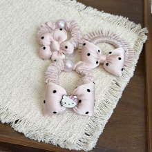 �ɐۃ��ŷ�ɫ���c�����Y�lȦ������Ů�Ļ����^Ȧ�RβƤ��l�K�l�