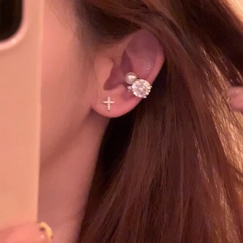 Korean new style exquisite super flash zircon earrings for women without pierced ears bone clip earrings versatile temperament ear jewelry wholesale
