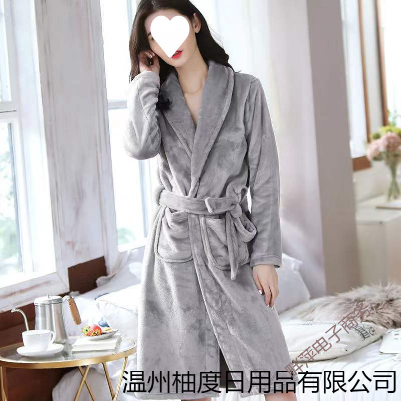 Pure gray women's model