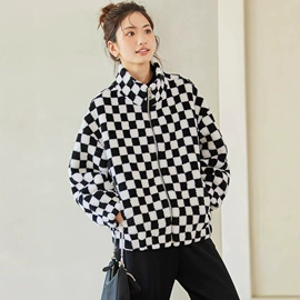 皮草;女式羊毛衫;女式皮衣