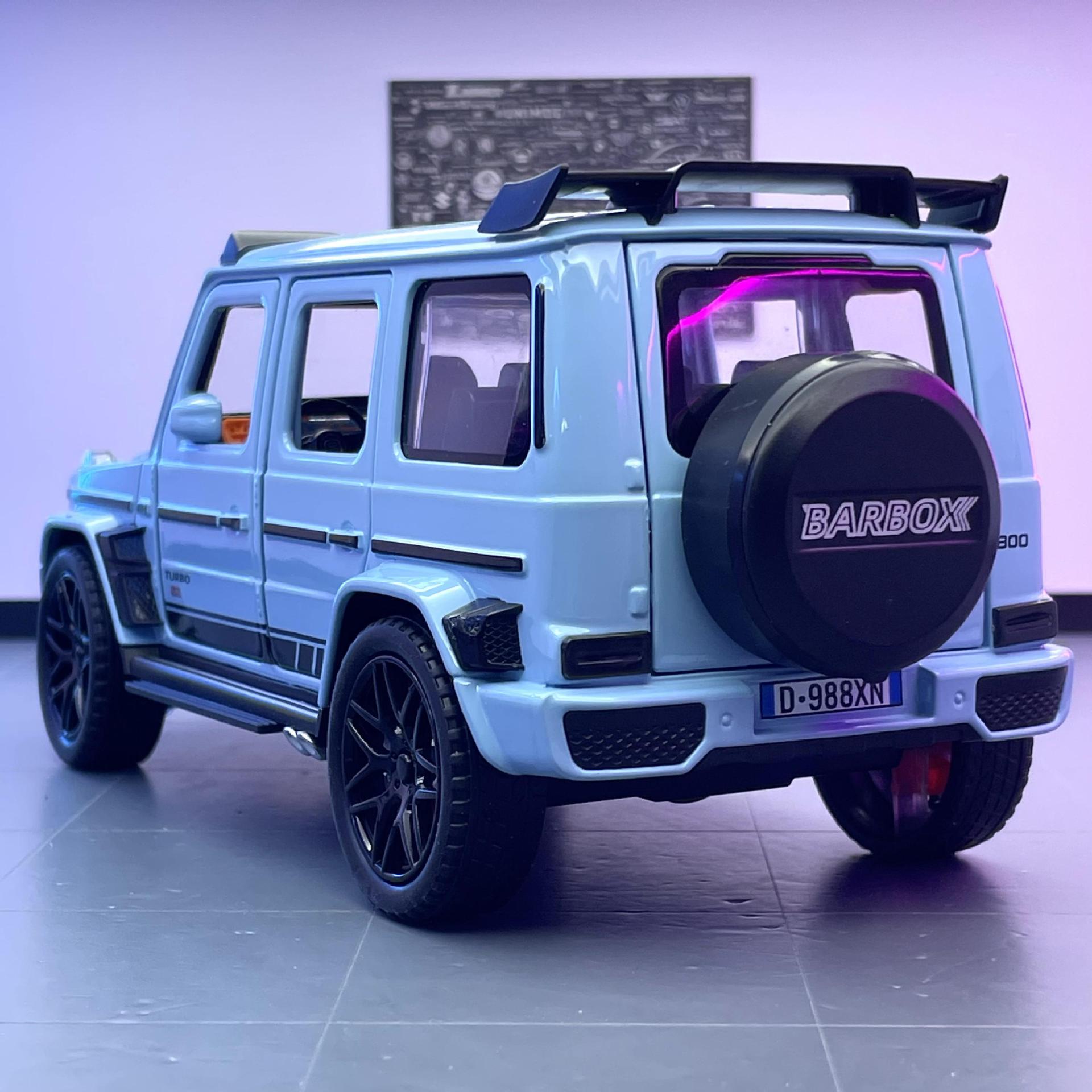 Modelo de coche de aleación Jiaye 1:22 Babos G800 vehículo todoterreno eco luz y sonido juguete modelo de coche decoración colección