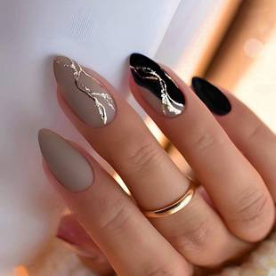 Hot girl fashion metal line glitter nail wear nail elegant fashion super all-match White finished nail can be mixed
