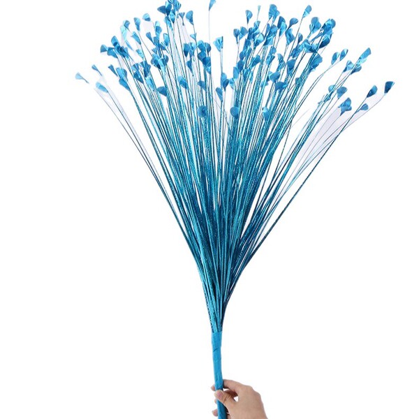 200 heads of beautiful simulated peacock grass