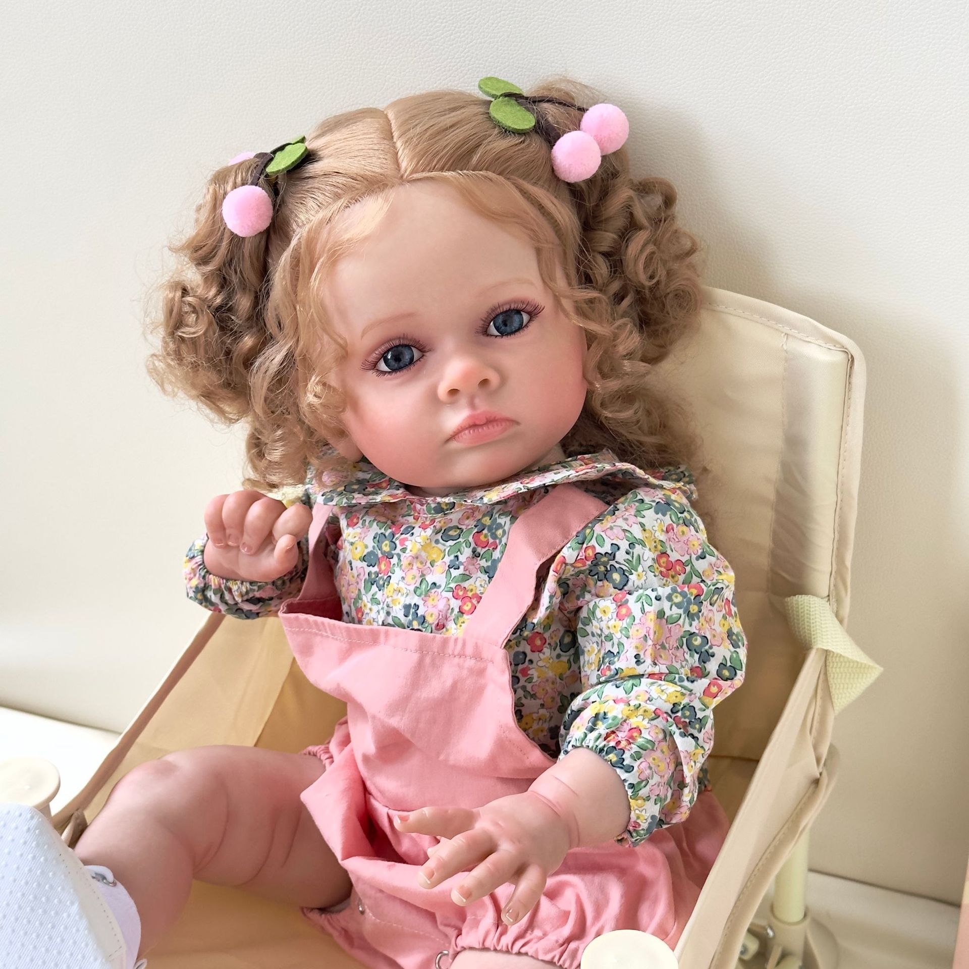 60cm simulación bebé renacido muñeca Tutti lindo bebé transfronterizo e-commerce suministro de una sola pieza de entrega