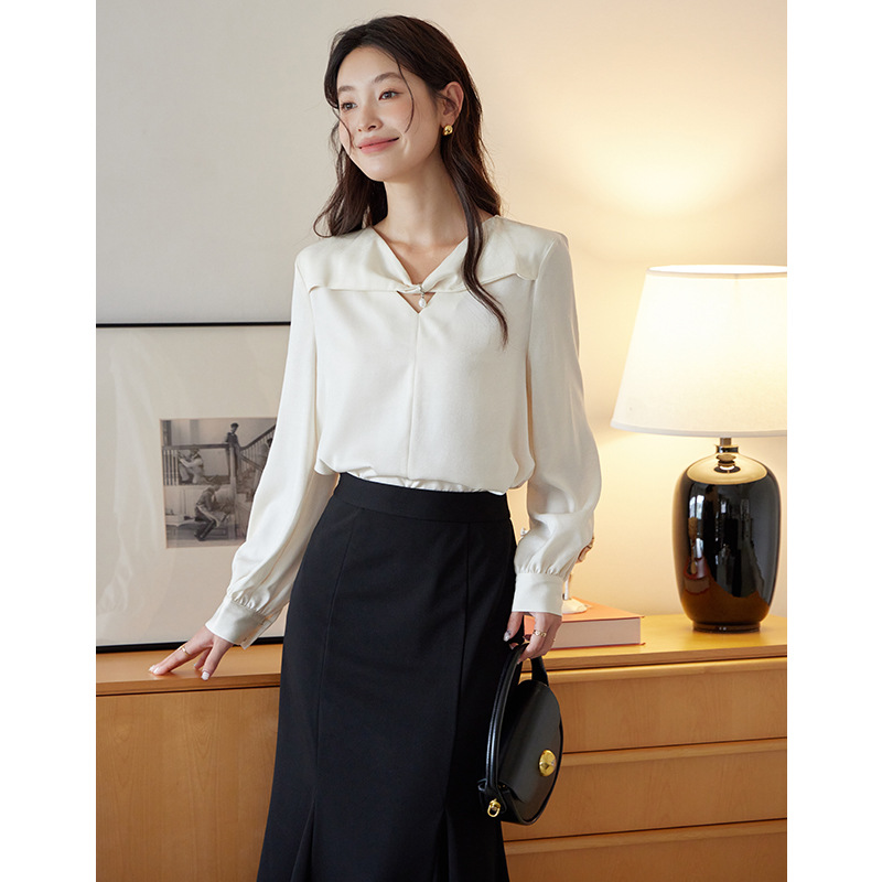 [특가 59 위안 반품 없음] 프랑스 우아한 셔츠 여성용 브이넥 셔츠 82750