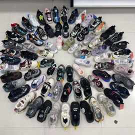 秋冬大棉儿童皮面运动鞋加绒儿童老爹男童运动鞋女童休闲轻便鞋子