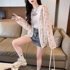 实拍 冰丝纳米丝防晒衣夏季纳米丝宽松透气薄开衫连帽外套女