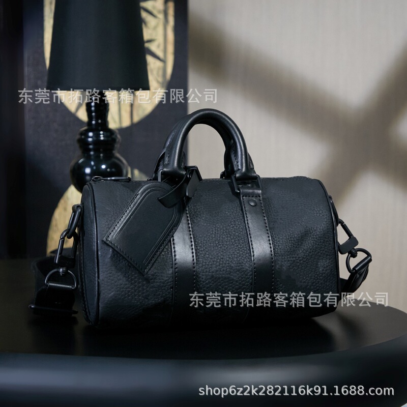 M&Lv Lujia High Version Men's Presbyopic Embossed Keepall25 Black Warrior Handbag Single Shoulder Crossbody Bag