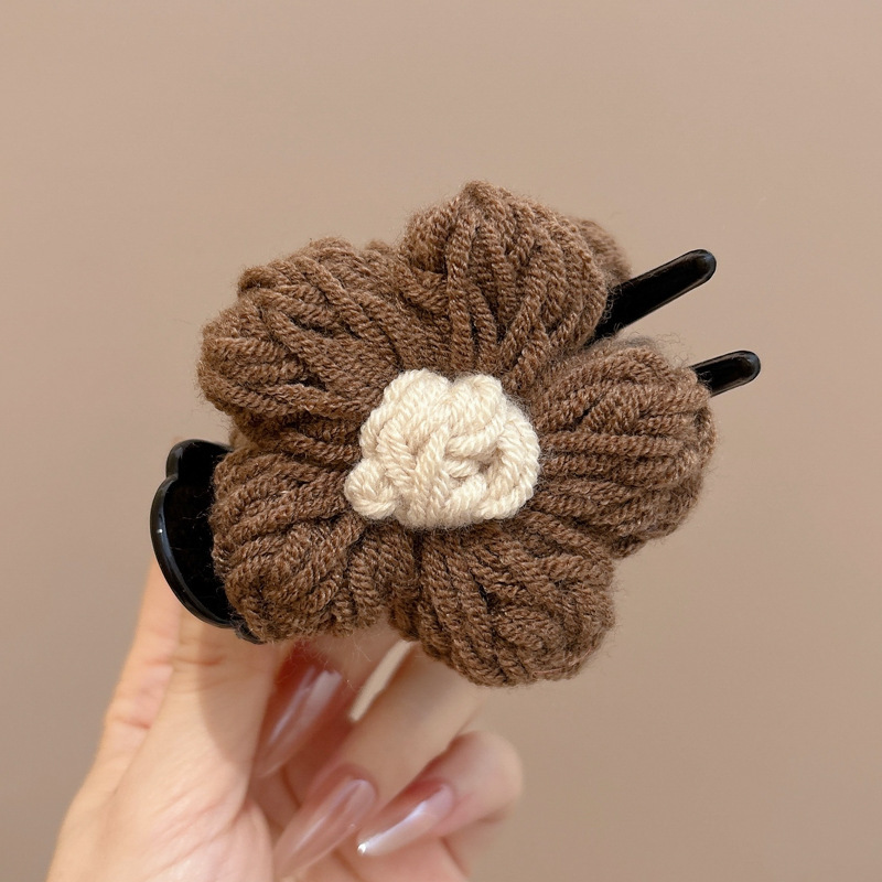 Otoño e invierno, cabello grande, agarre femenino, clips de tiburón de alta calidad, clips de cabello de piel de amor, pinzas de felpa cálidas, al por mayor