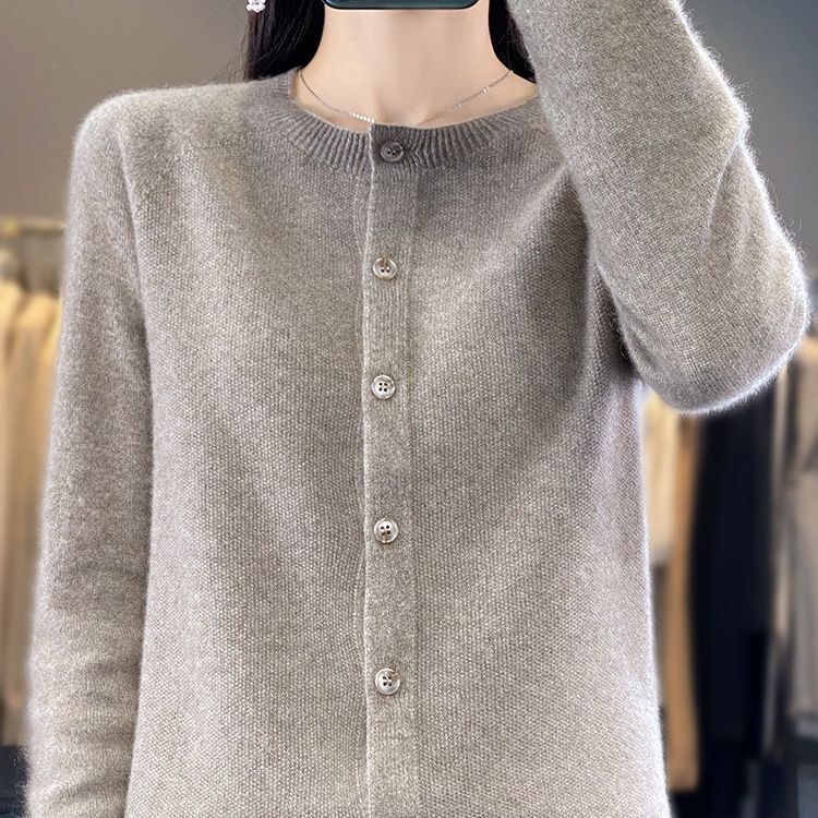 Autumn and Winter new first-line clothing round neck cardigan women's long-sleeved top bottoming shirt coat fashionable all-matching sweater