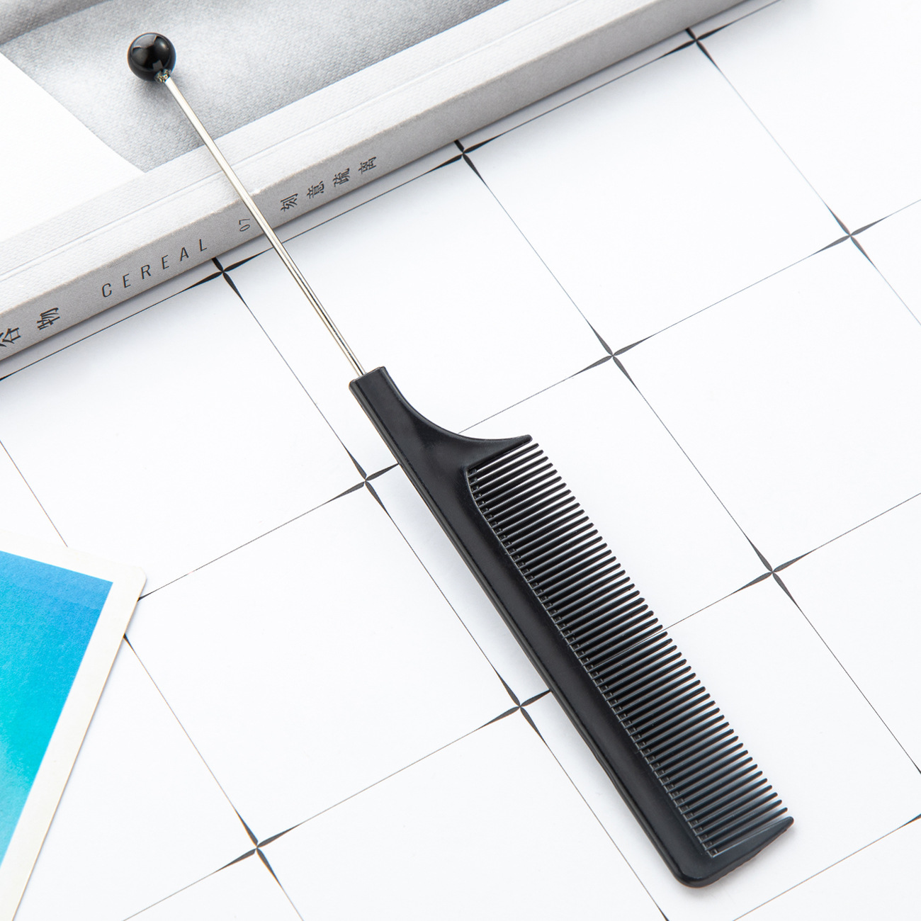 Peine con cuentas de bricolaje Peine de cola puntiaguda de plástico Peluquería para el hogar Peine de aguja de acero Dientes densos Peine rizado