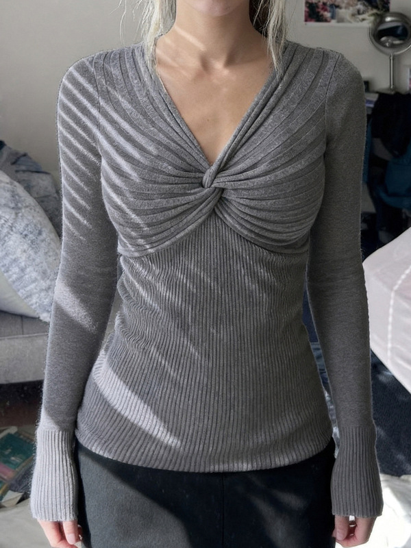 欧美气质优雅风扭结毛织上衣新款修身v领紧身百搭基础纯色长袖|undefined