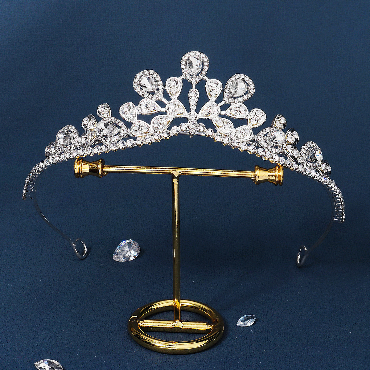 Simple Style Crown Alloy Inlay Rhinestones 1 Piece