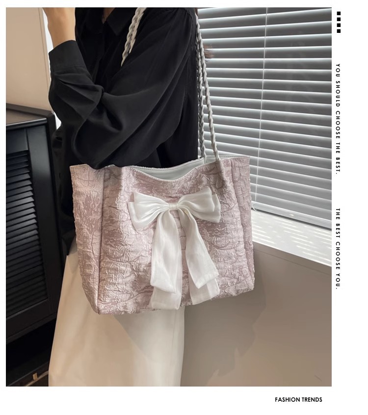 Large-capacity bow bag for women, 2023 new trendy, fashionable and sweet single-shoulder bag, student commuting tote bag full figure