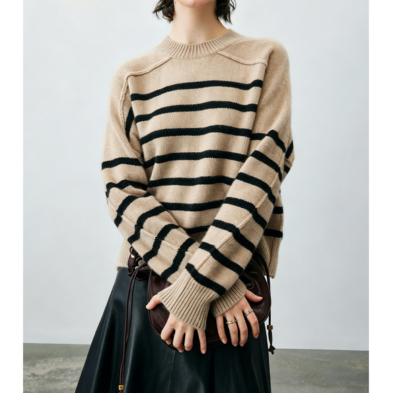 Casual style round neck long sleeve loose slimming striped knit sweater for women, 2026 autumn and winter new wool warm top Casual style round neck long sleeve loose slimming striped knit sweater for women, 2026 autumn and winter new wool warm top