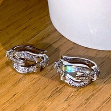 ���Ծ��M��ʯ�R��۶��A�p�ݚ��|С���OӋ���ǊA�߼��ж��Ů