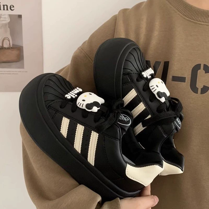 Кроссовки женские 2024 новые весенние и осенние удобные износостойкие маленькие студенческие туфли увеличены