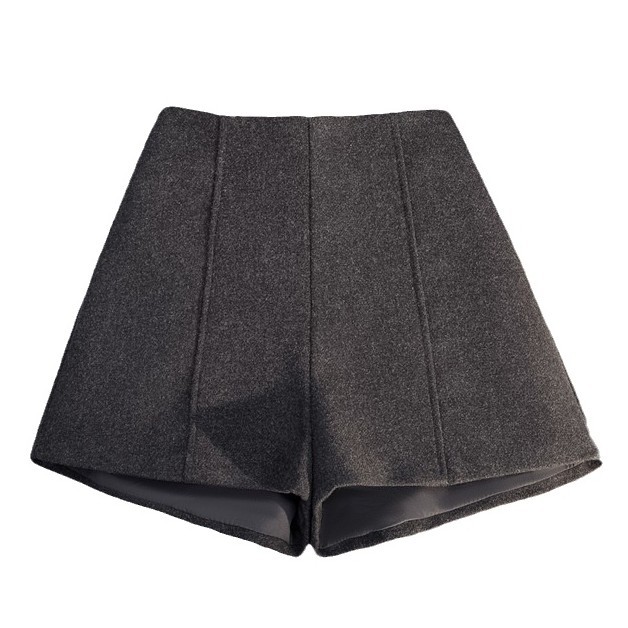 秋冬はウールを厚くします。カジュアルパンツは腰が高くて、お腹が痩せています。