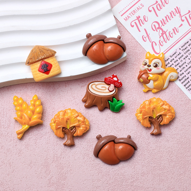 Cartoon Autumn Squirrel Food Creative Handmade DIY Cream Glue Resin Accessories Small Accessories Jewelry Materials Wholesale Cartoon Autumn Squirrel Food Creative Handmade DIY Cream Glue Resin Accessories Small Accessories Jewelry Materials Wholesale