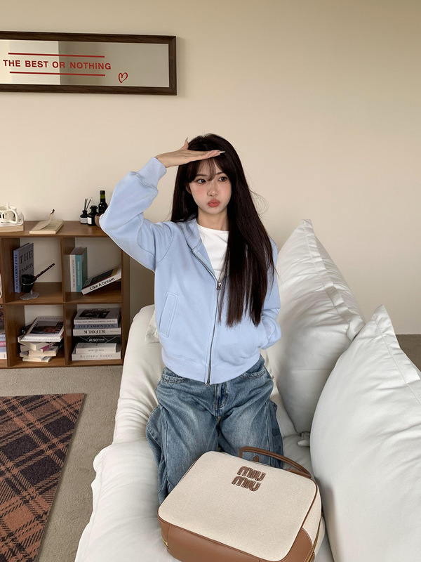 橘子树在哪儿灰色短款连帽卫衣外套女秋季款宽松慵懒风双拉链开衫|undefined