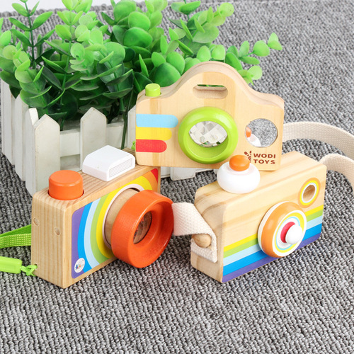 Children's wooden magical bee-eye polygonal lens effect viewing tube, baby toys, simulation camera wholesale manufacturer