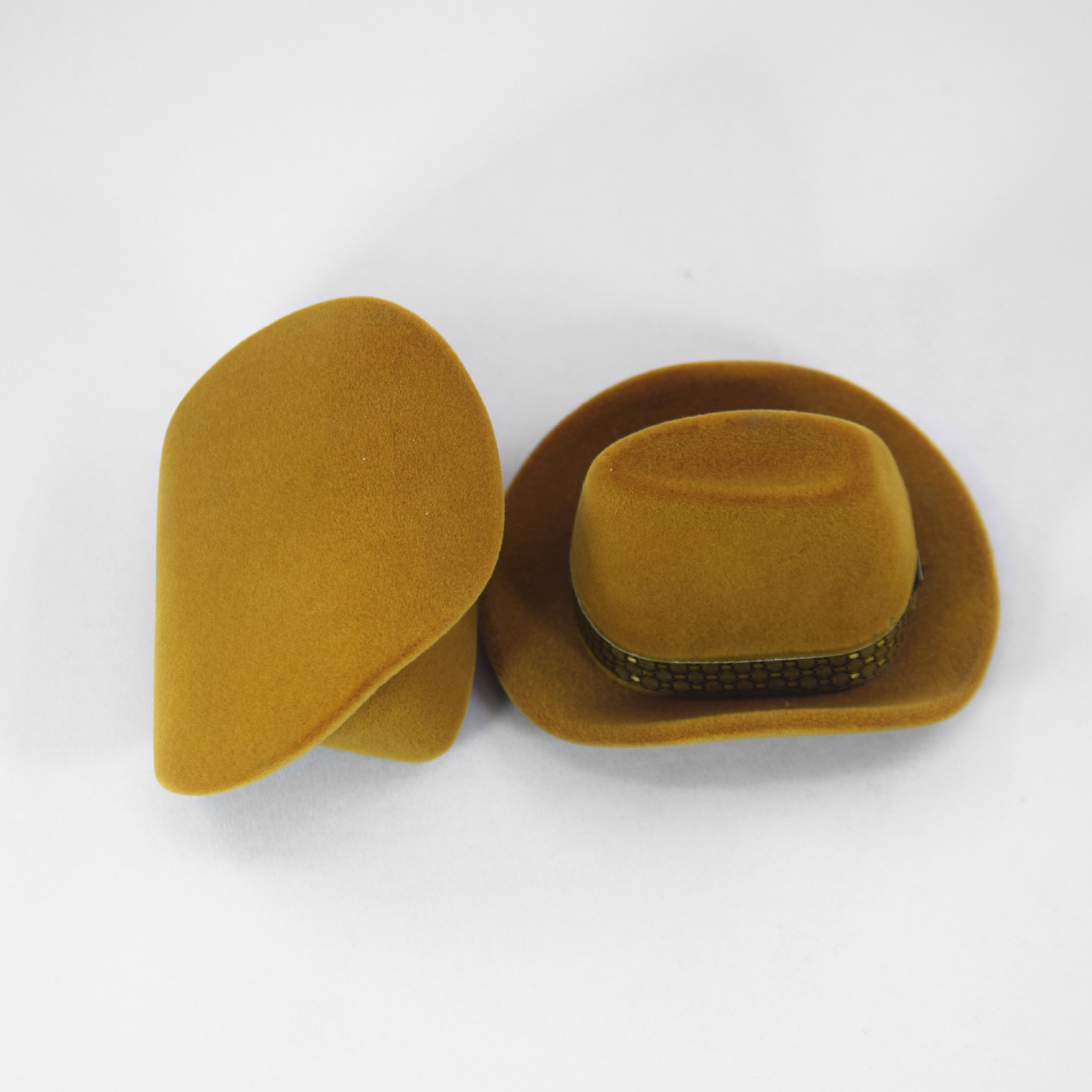 1 Piece Quantity Daily Occasion Retro Cowboy Hat Nylon Jewelry Boxes