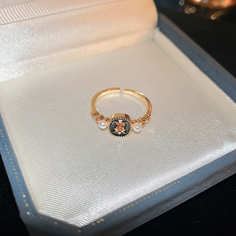 Anillo de apertura de espiga de circonio de vintage medieval anillo de todo fósforo de nicho femenino joyería de alta gama de lujo ligero retro