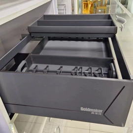 拉篮;厨房置物架;调味架