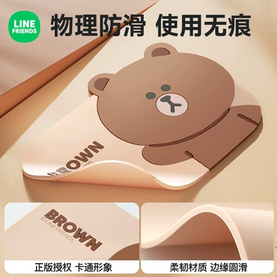 Bear Car Anti-Slip Mat: Anti-slip mat