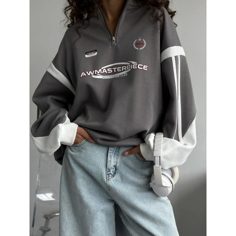 Felpa con stampa patchwork a righe laterali, stile street style, con mezza zip e lettere color block in stile americano_voghion.com