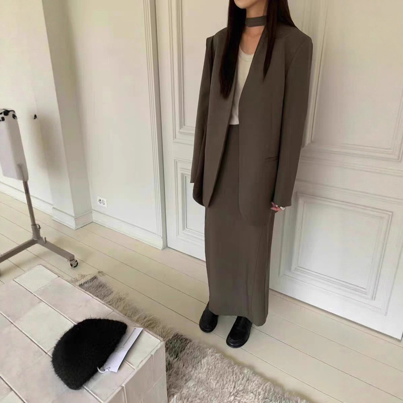 South Korea's Dongdaemun Autumn Lakeside Women's Belt Suit Straight-Leg Skirt Suit