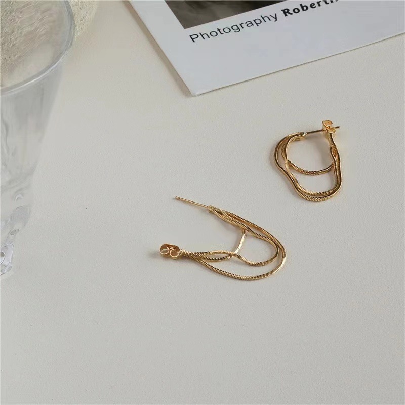 1 Paire Style Simple Couleur Unie Le Cuivre Chaîne Des Boucles D'oreilles display picture 2