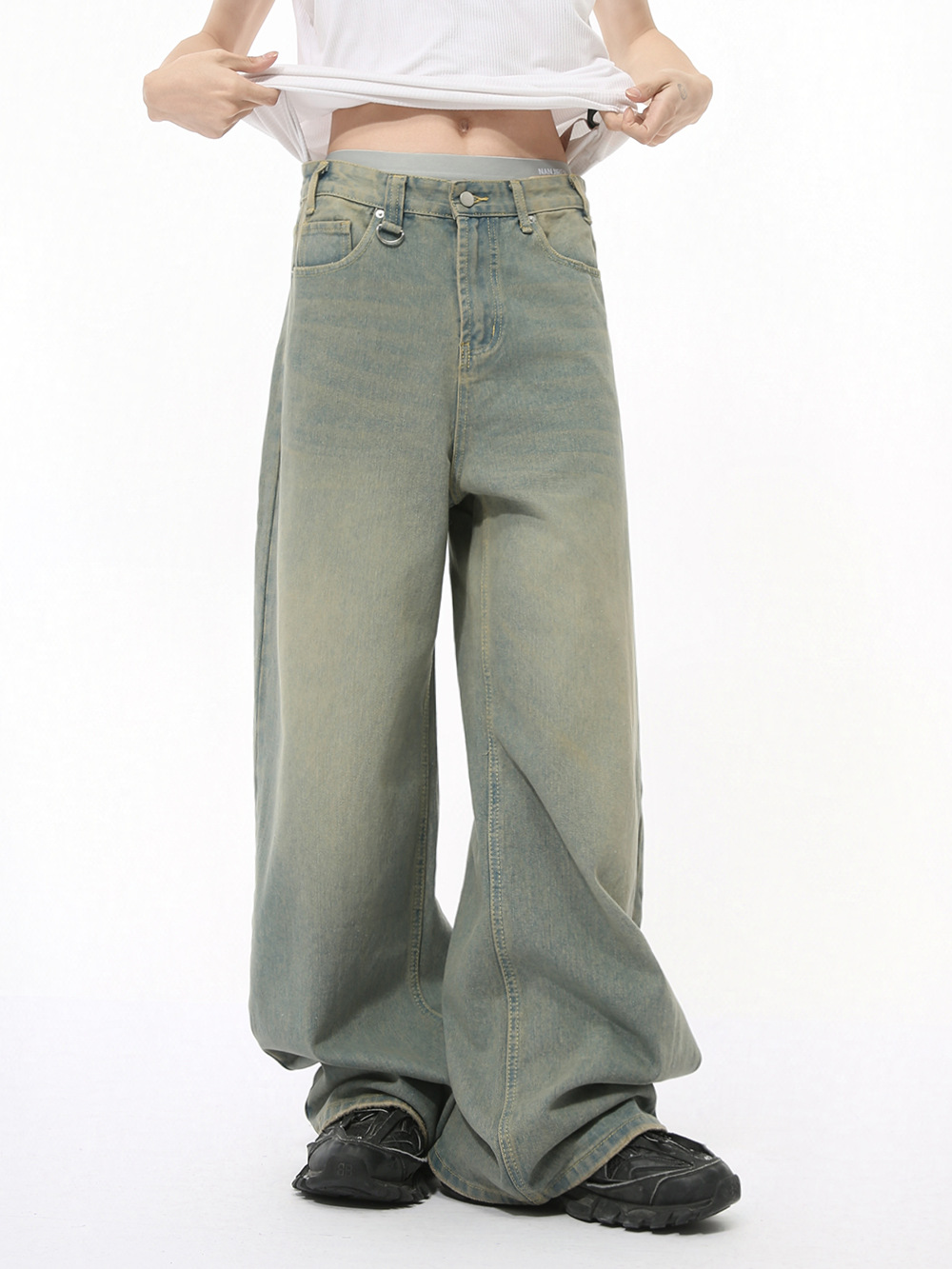 MTLCLOTHES Hombres| Nuevos productos de otoño retro cemento verde colgante sensación de caída rectas pantalones jeans de piernas anchas sueltos