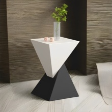 意式极简现代简约风客厅几何设计师小户型桌方床头柜创意桌子茶几