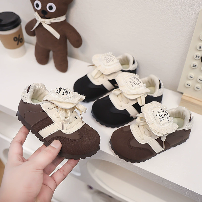 Оперная обувь для девочек 2024 осень новая мягкая подошва модная повседневная обувь для девочек слоеная обувь для детей