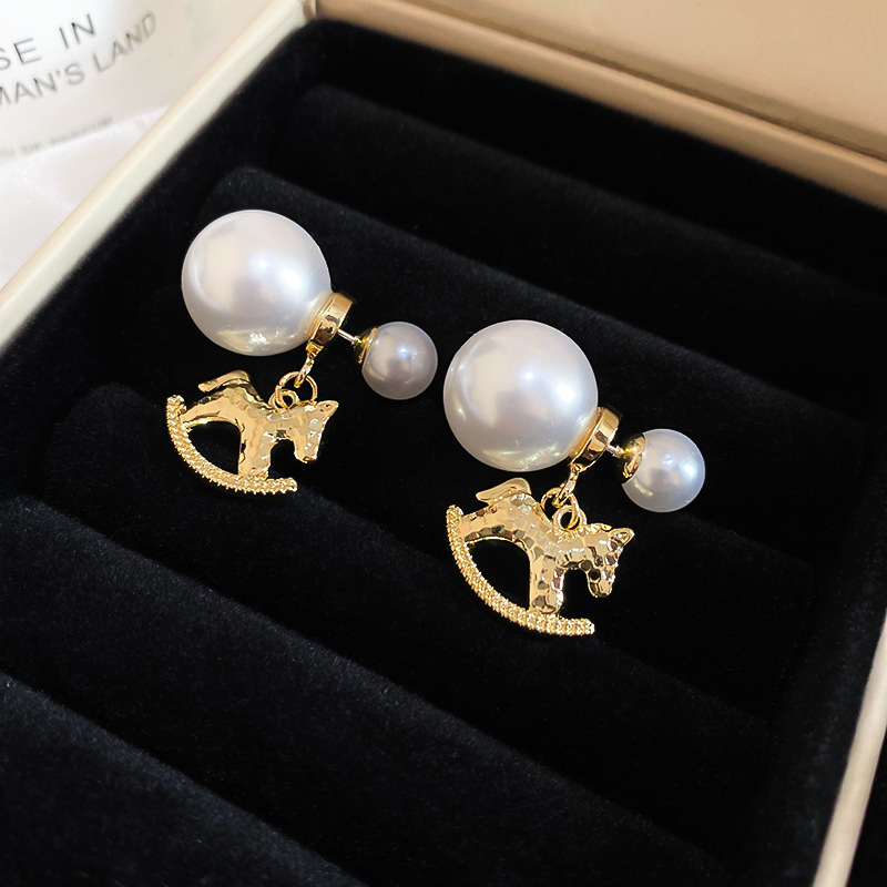 Oro verdadero eléctrico galvanis colgante de piedra pony pendientes collar ligero lujo nicho universal conjunto temperamento alta sensación de joyería mujer