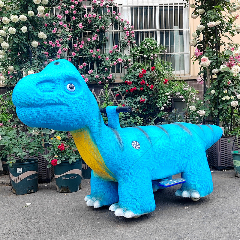 Simulación de silicona de piel suave dragón volador dinosaurio coche de atracciones en línea famoso padre-hijo centro comercial plaza fábrica de equipos de recreo fuente