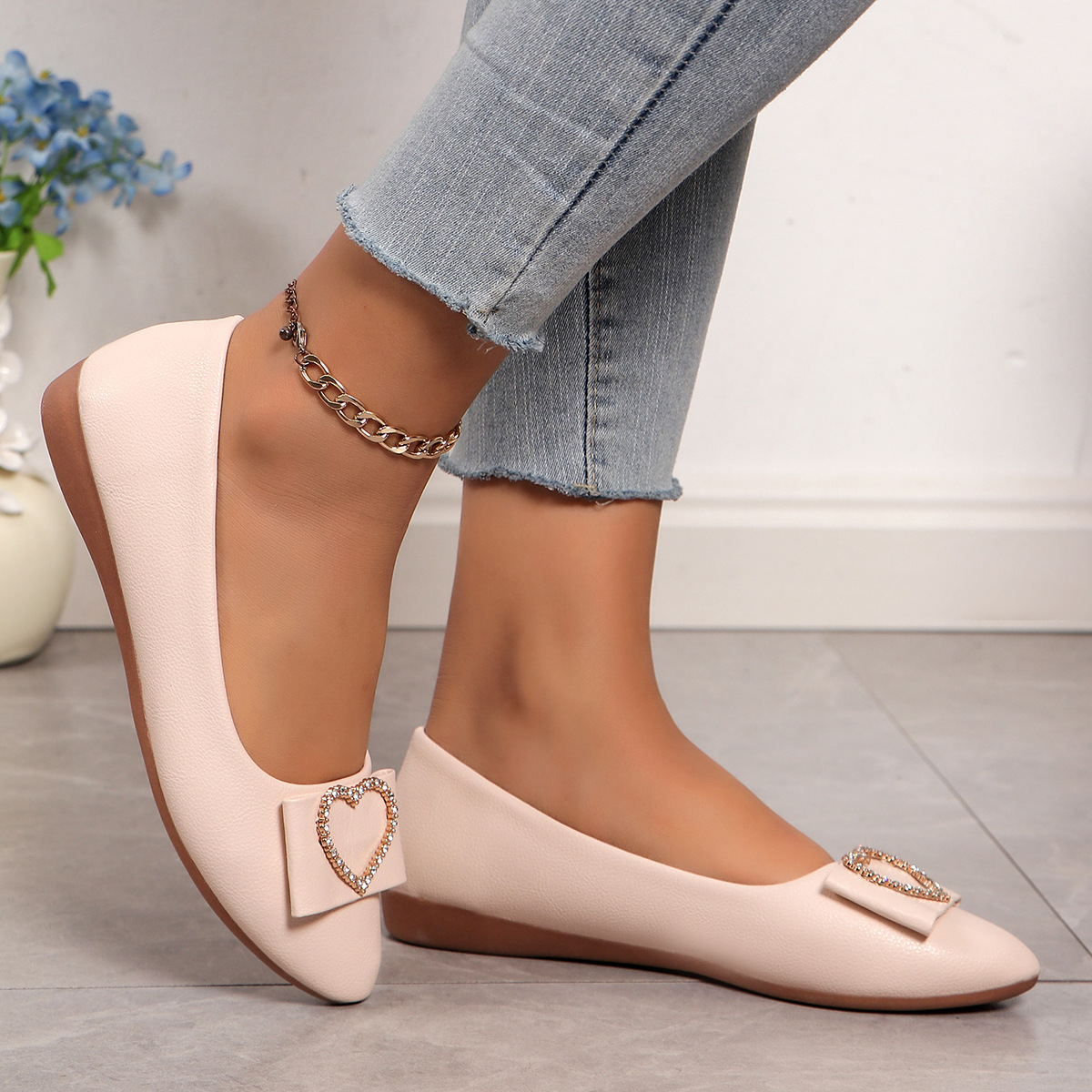 Women's Casual Solid Color Point Toe Flats display picture 15